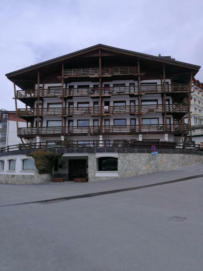 New Condominio Royal Colle Colle Sestriere Eksteriør billede